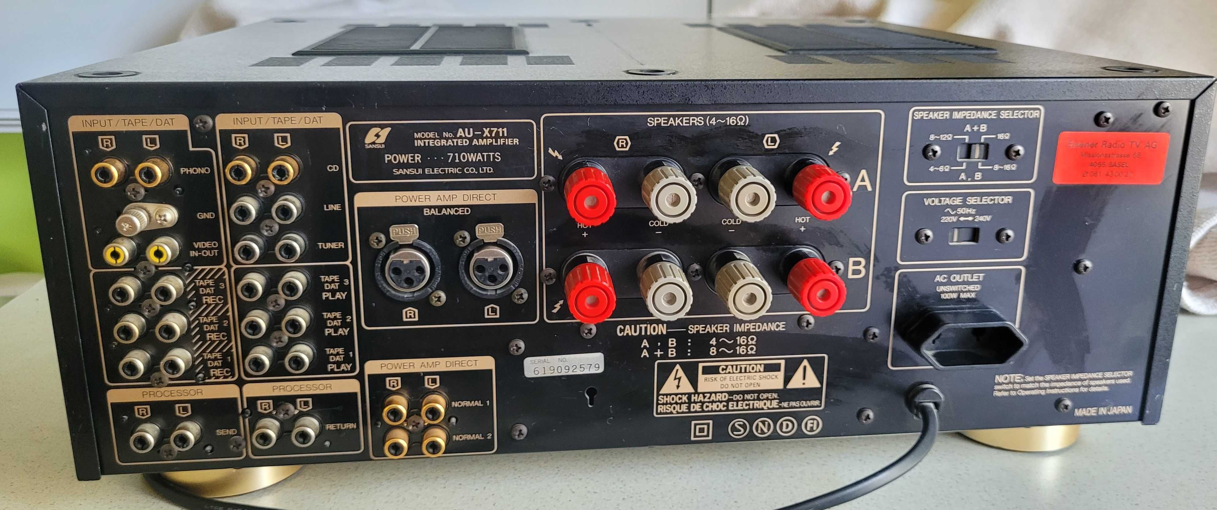 Wzmacniacz stereo Sansui AU-X711