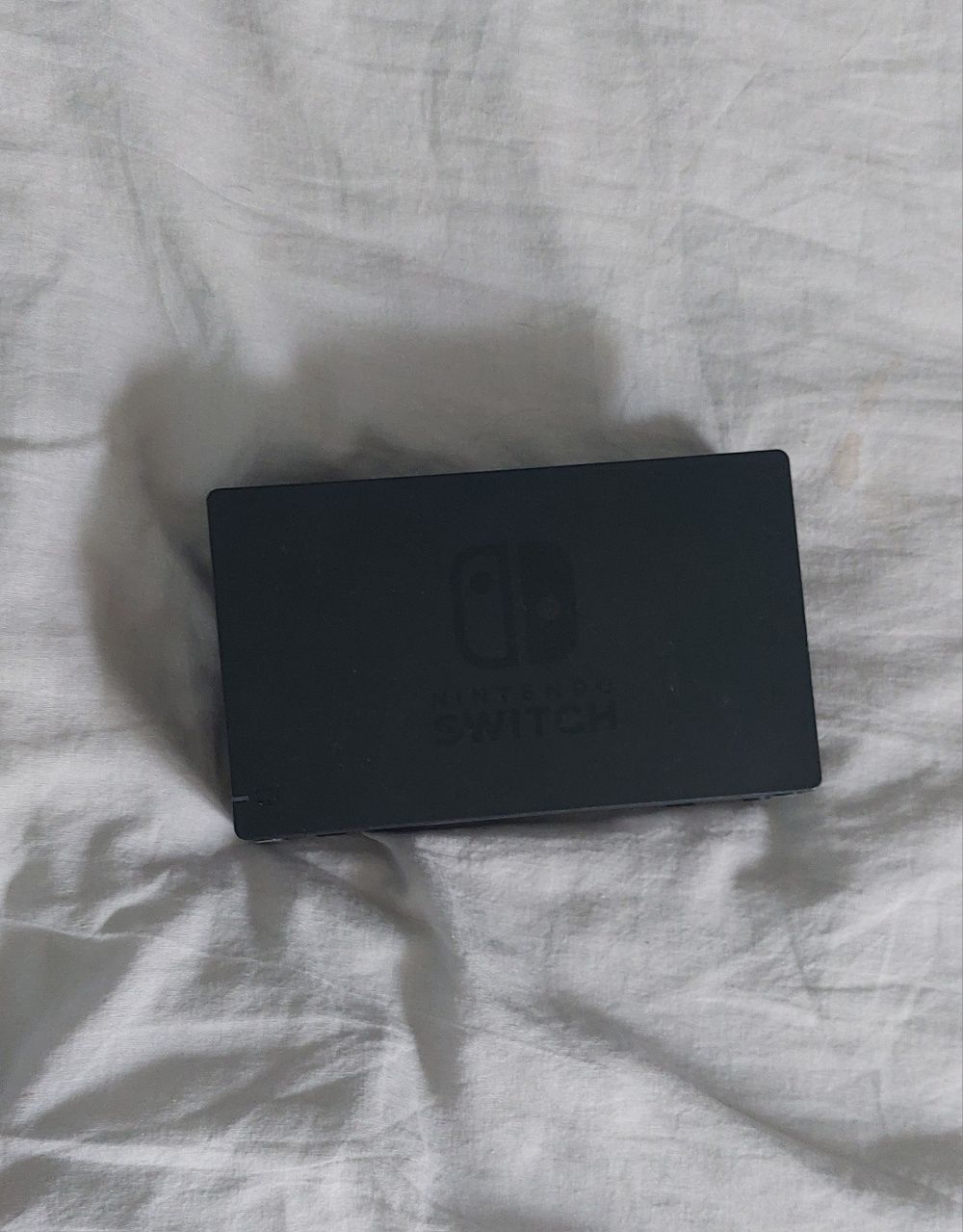 Nintendo Switch - z akcesoriami (bez ładowarki))