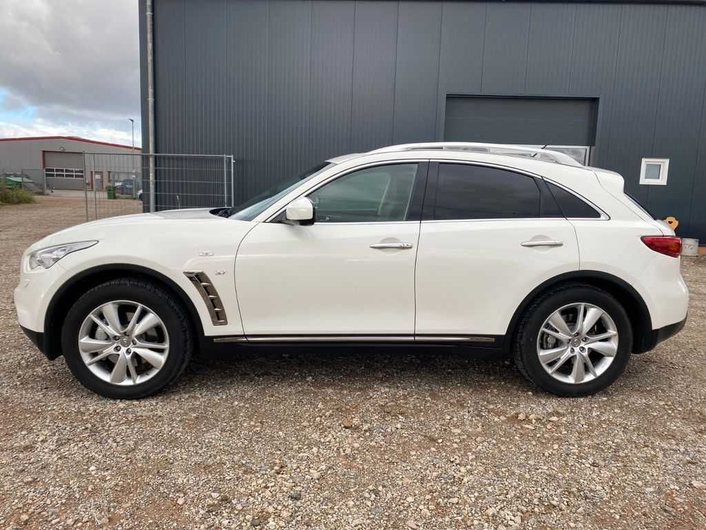 Бампер передній Infiniti FX QX70 запчастини, разборка Інфініті ФХ КьюХ