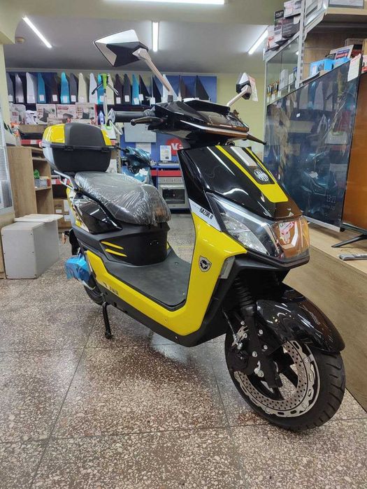 Електроскутери та електромотоцикли