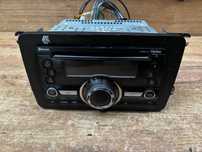 Radio Clarion CX501E