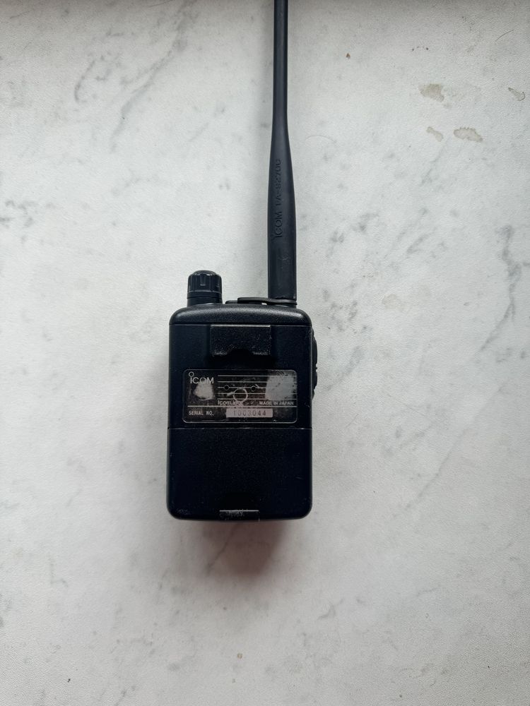 Сканирующий радиоприемник Icom IC-R5
