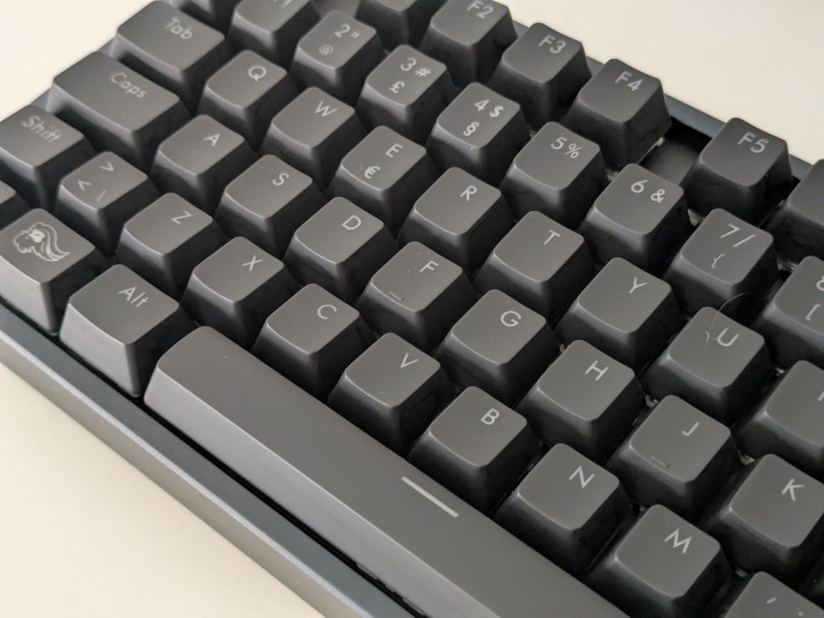 Keychron K8 TKL + Glorious Keycaps PT