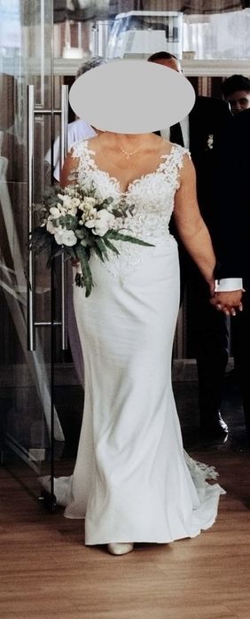 Sukienka slubka biala