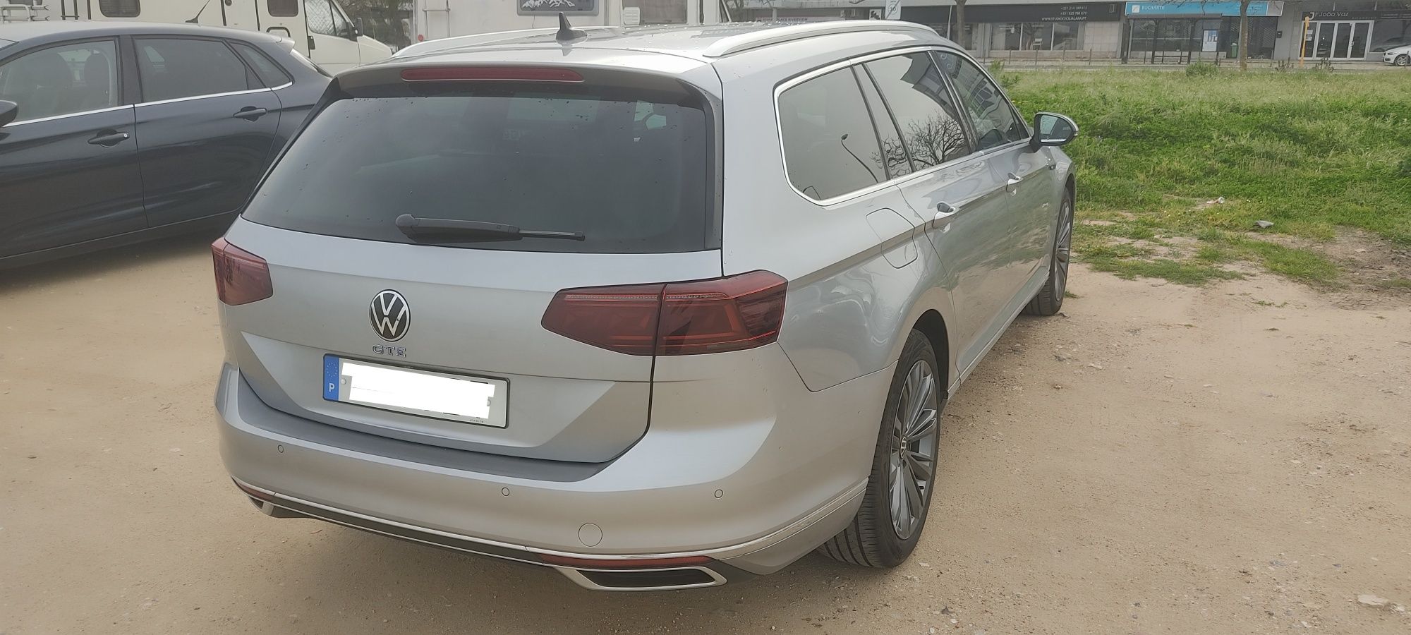 Volkswagen Passat GTE R-Line