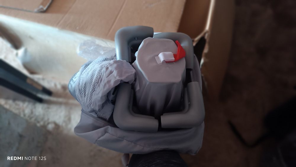 Cama de viagem de bebé