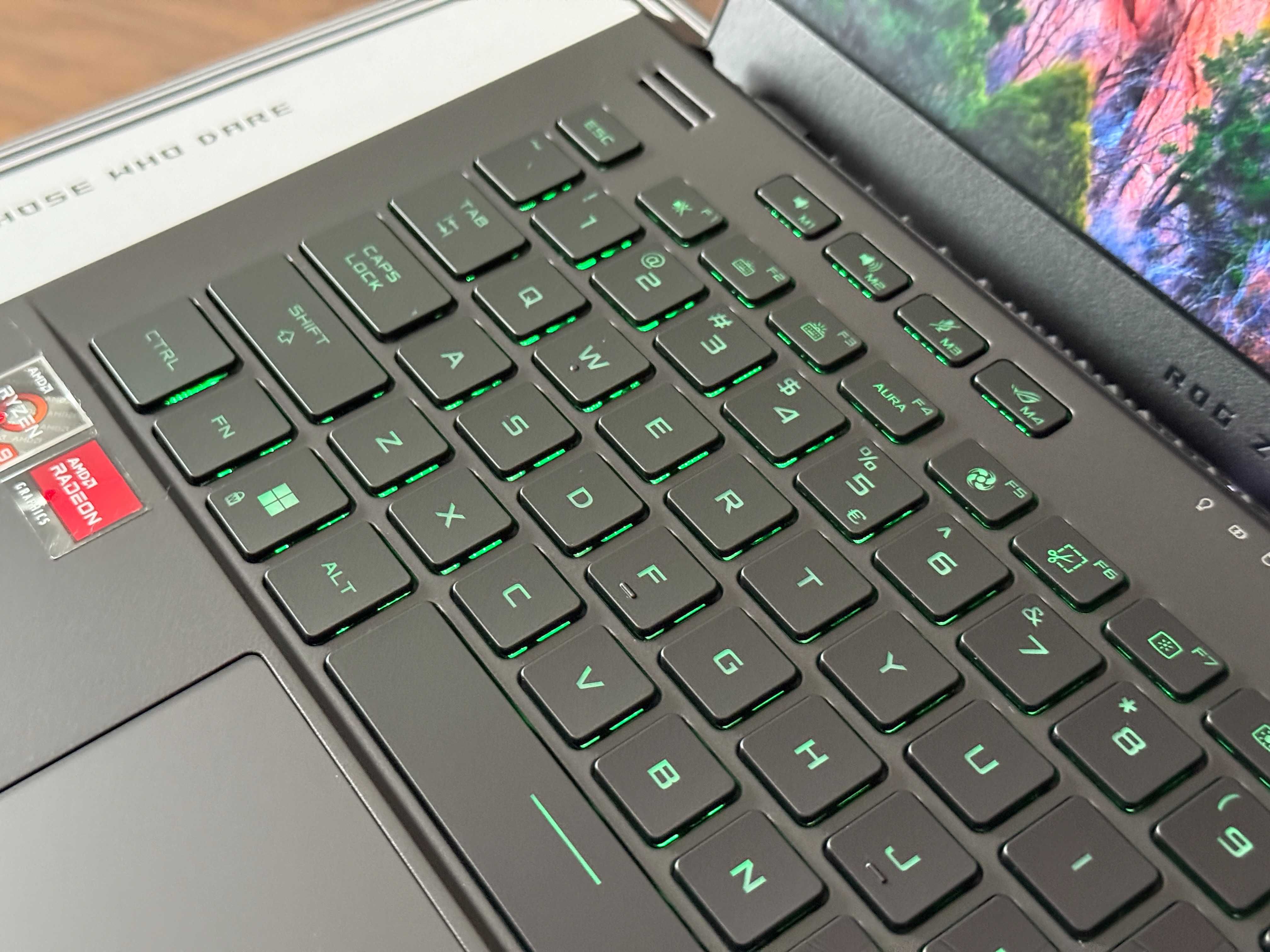 ASUS ROG Zephyrus G14 Ryzen 9/32GB RAM/RX6800S