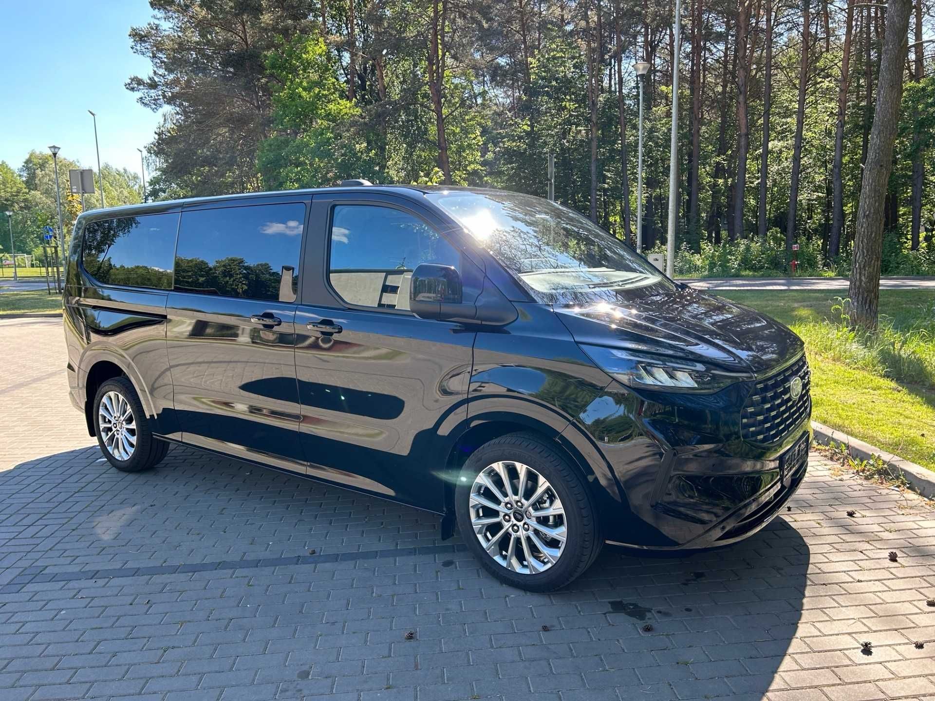 Do wynajecia FORD TURNEO   Custom 8-9 osobowy 2.0  170KM TITANIUM