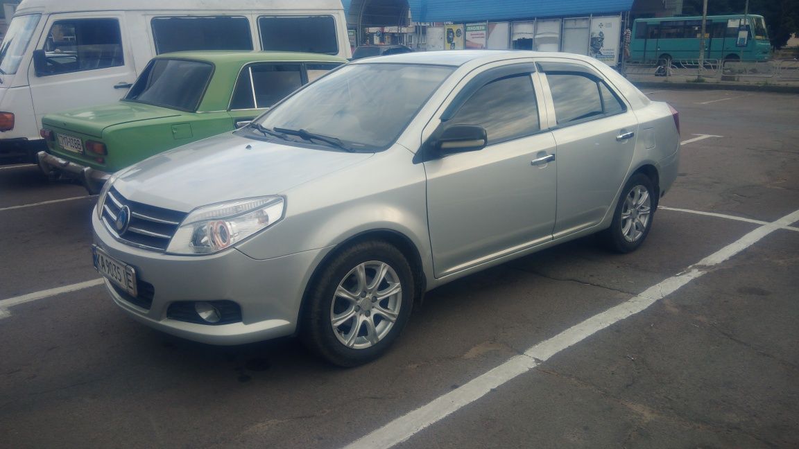 Geely mk 2013г 1.5