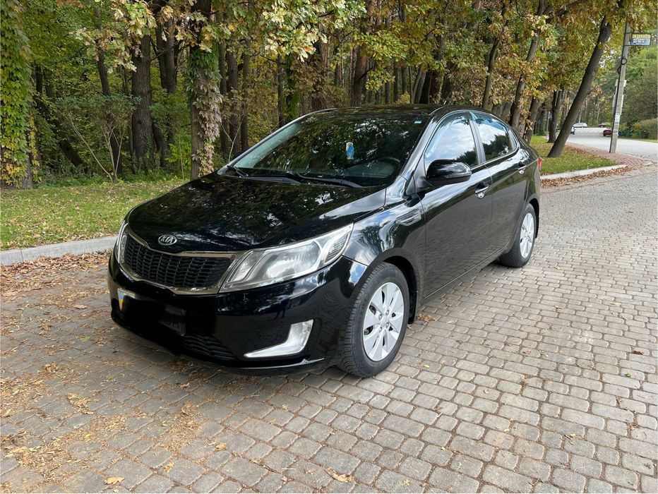 Оренда авто  kia rio 2012