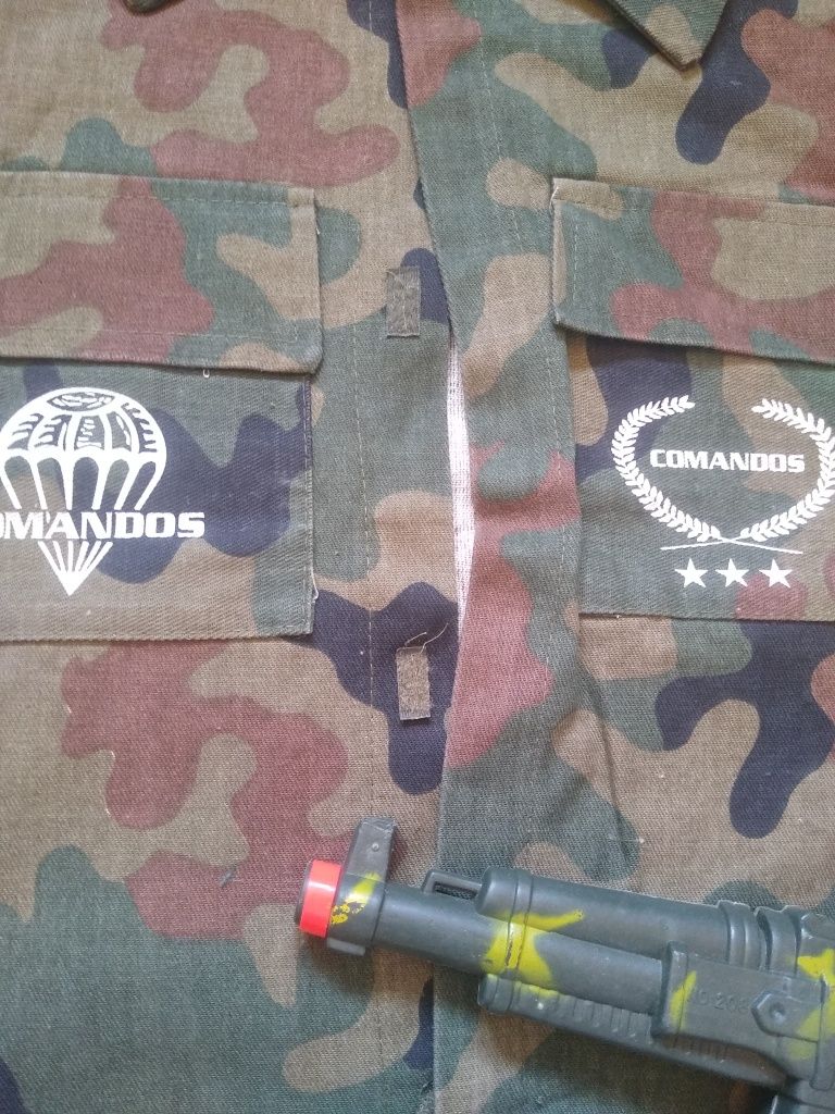 Strój karnawałowy - komandos / żołnierz
