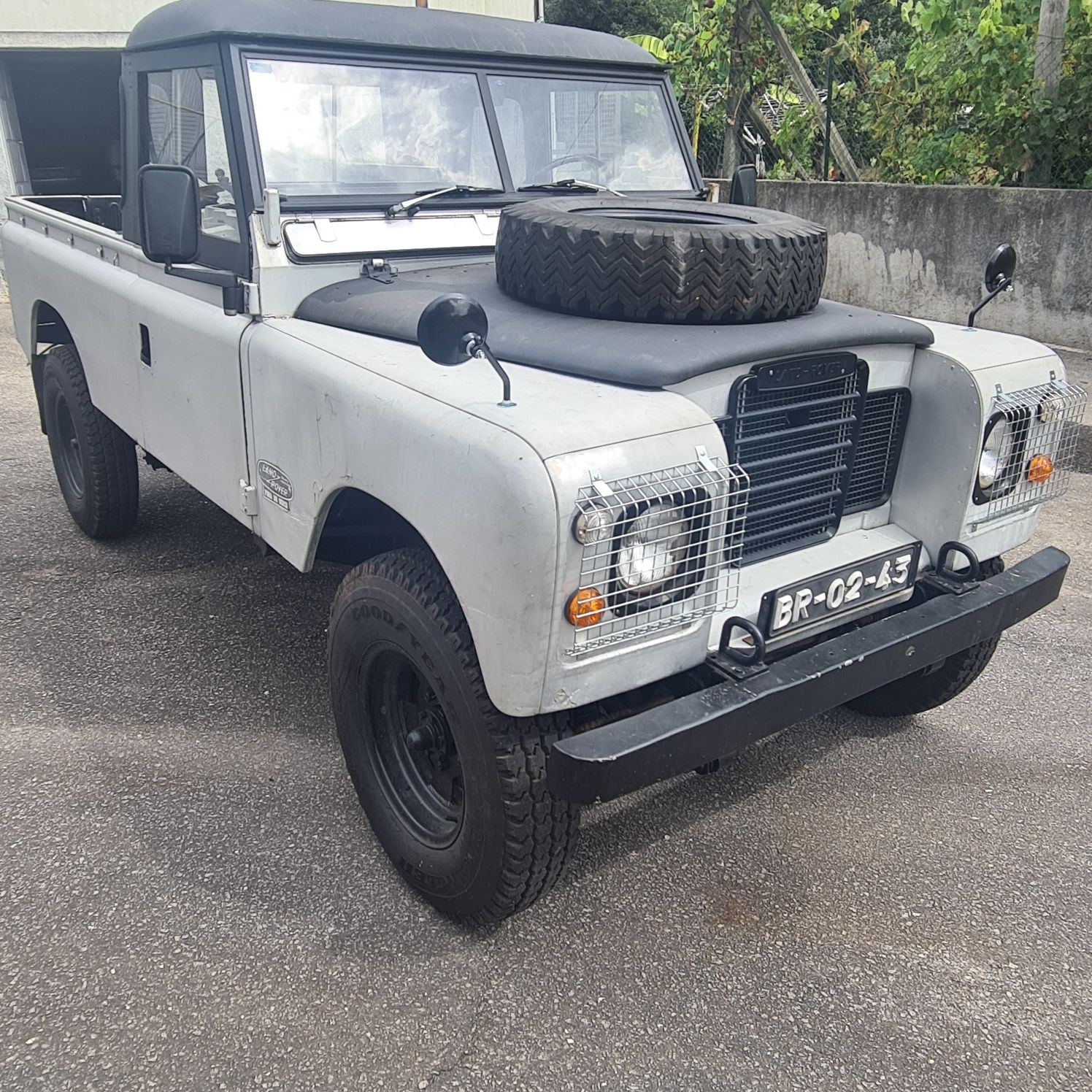 LAND ROVER LONG 109 Serie III 1981