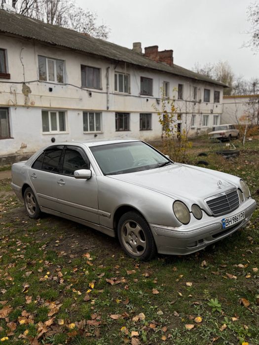 Продам Mercedes E320 3.2 cdi W210