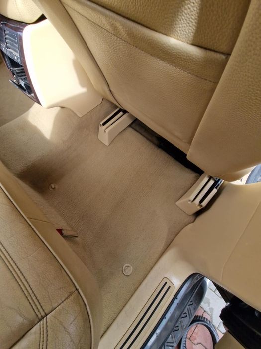 Pranie dywanów narożników krzeseł tapicerki samochodowej