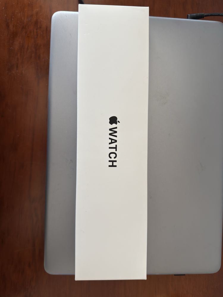 Apple whatch SE 44 mm