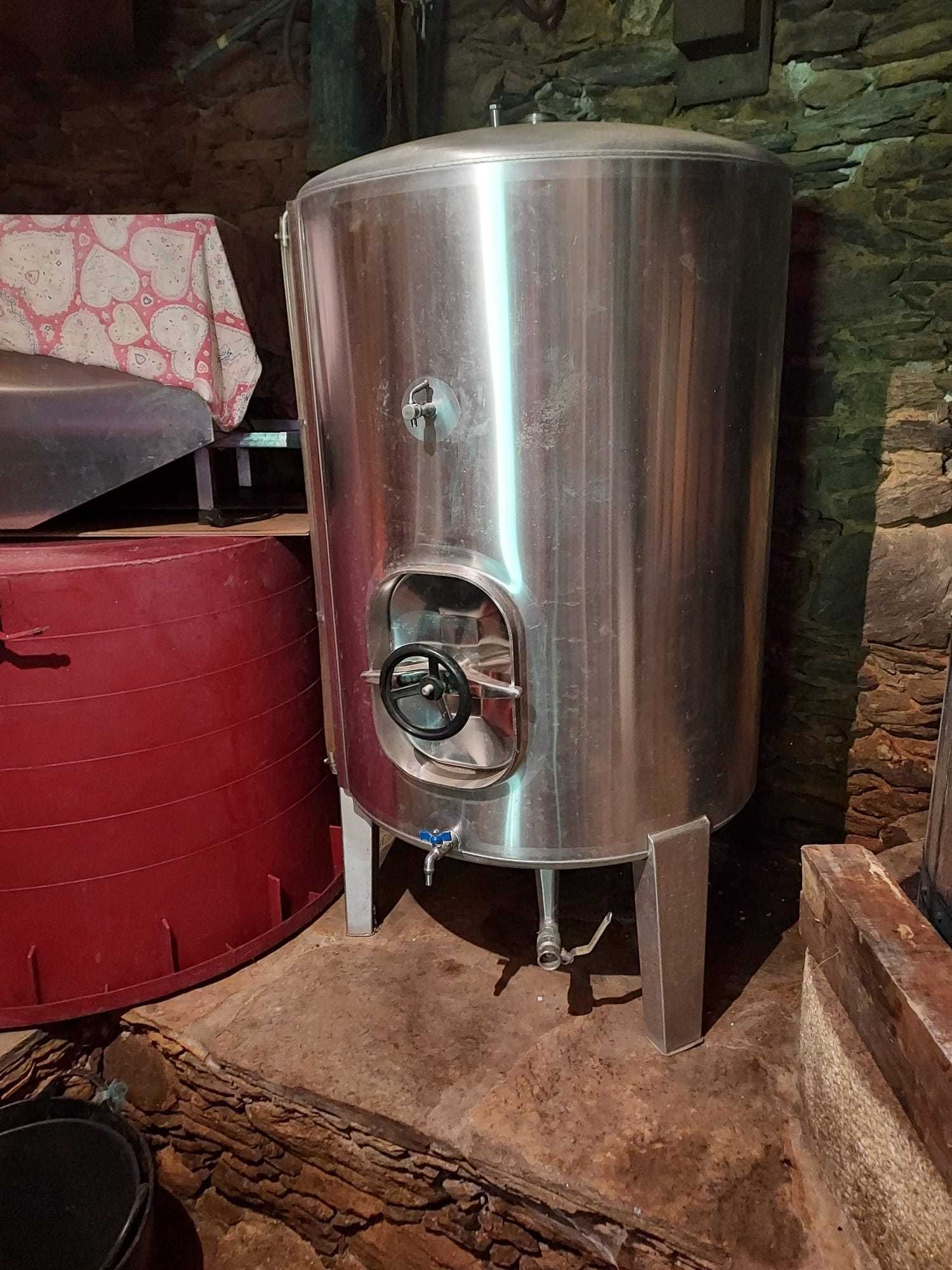 Cuba pipa inox 550L