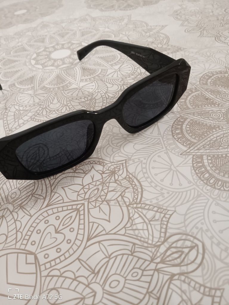 Óculos de sol novos marca luxo