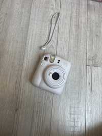 Witam sprzedam Instax bialy 12 mini raz urzyty