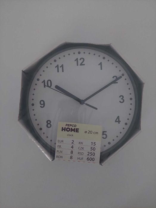 Годинник настінний, круглої форми