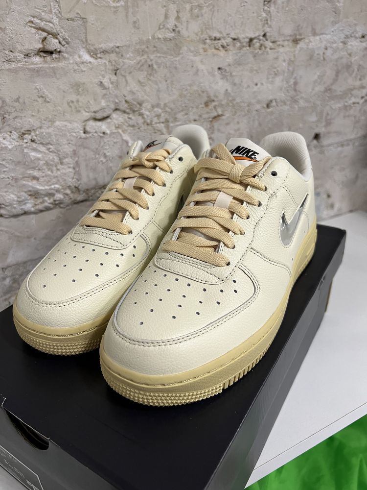 Кроссовки Nike Air Force 1 07 LX женские оригинал новые