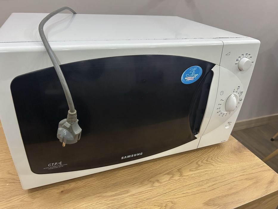 Мікрохвильова піч