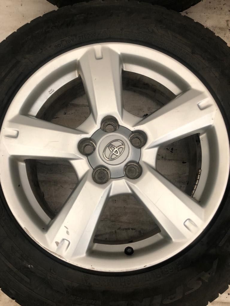Felgi aluminiowe TOYOTA 17 5x114,3