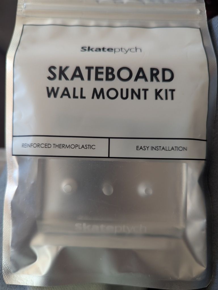 Skate fixador de parede