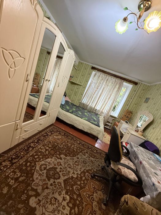 Продам кімнату в гуртожитку