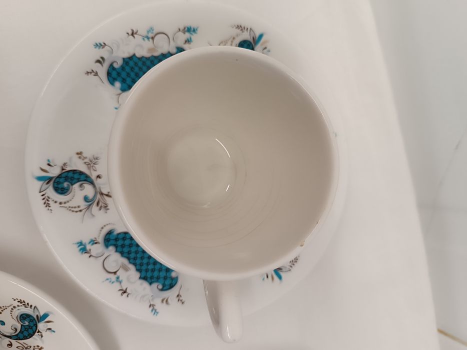 Conjunto Antigo 3 Chávenas e 3 Pires Café da Cesol