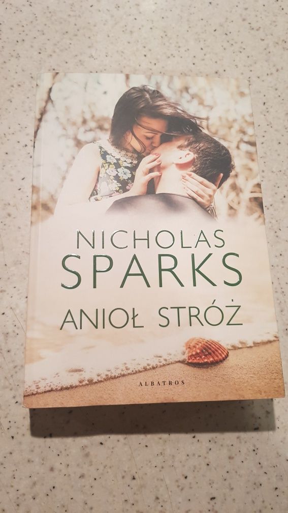 Książka Nicholas Sparks "Anioł stróż"