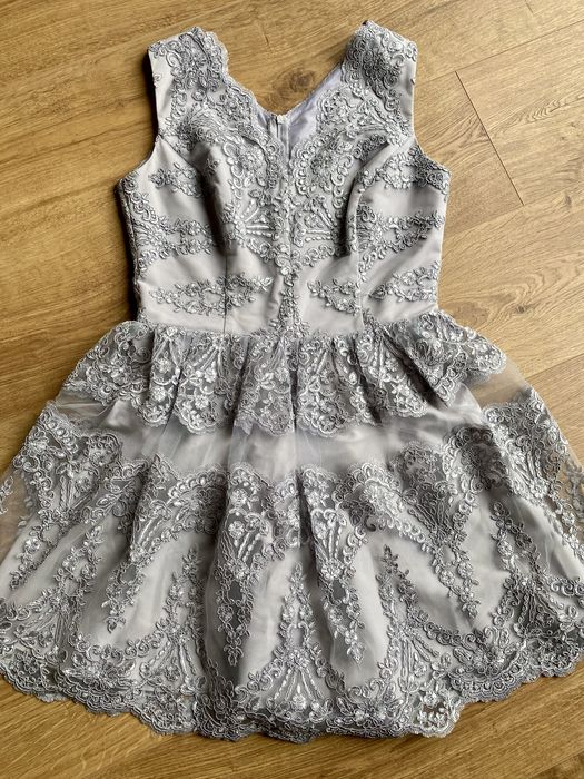 Piękna szara sukienka koronka 40 wesele sylwester