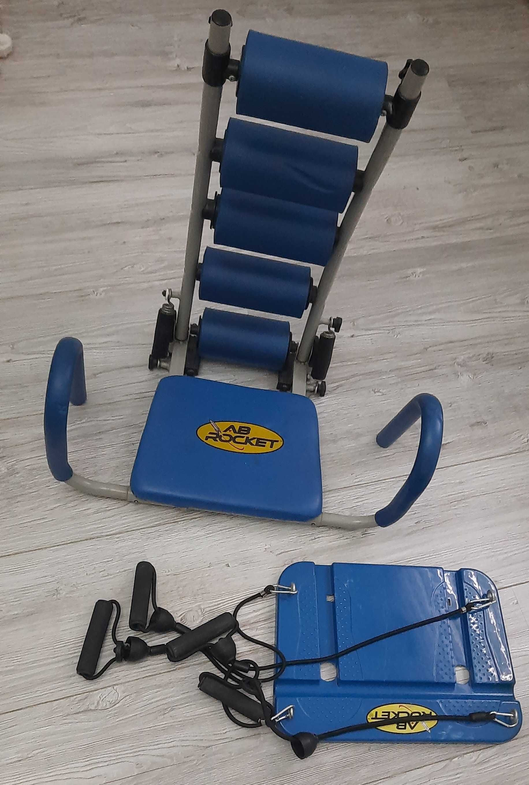 Ab rocket sprzęt fitness w komplecie z zestawem do rozciągania