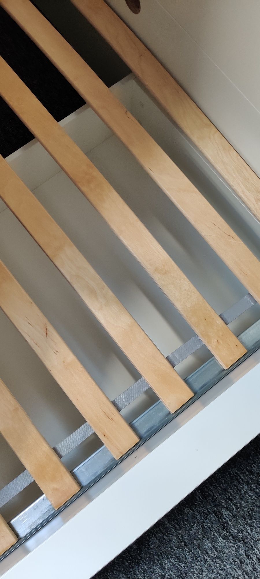 Łóżko Ikea Malm 140*200 białe z szufladami z materacem 20cm