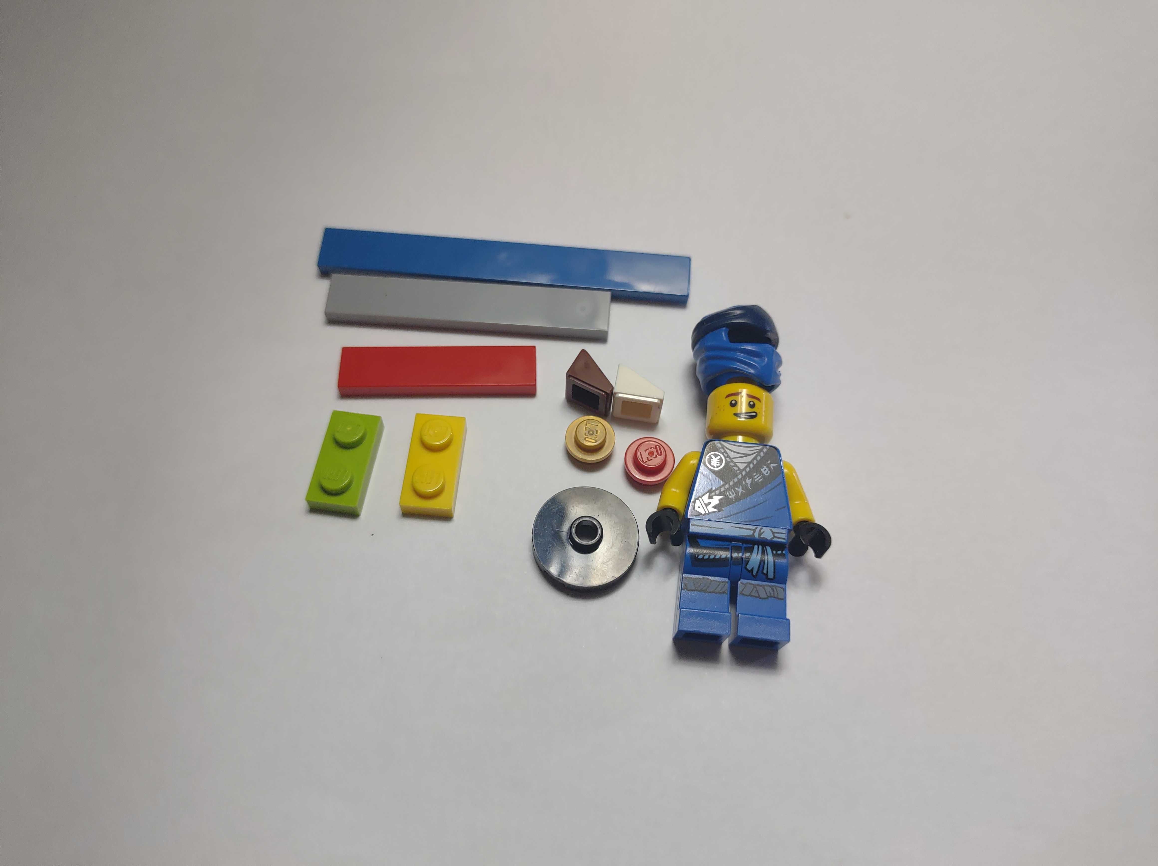 Lote mini figura LEGO e peças, LEGO Original 8