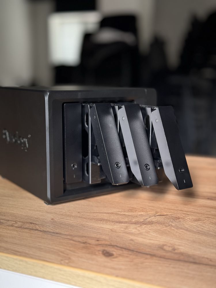 Мережевий накопичувач Synology DS423+ NAS