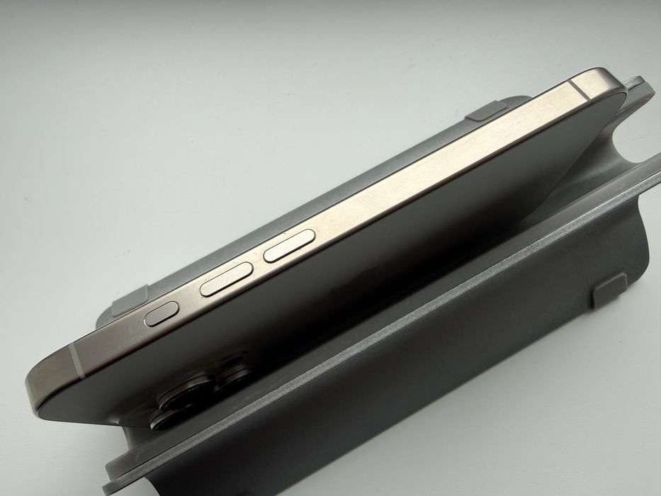 Apple iPhone 16 Pro 128gb Natural Neverlock 95%