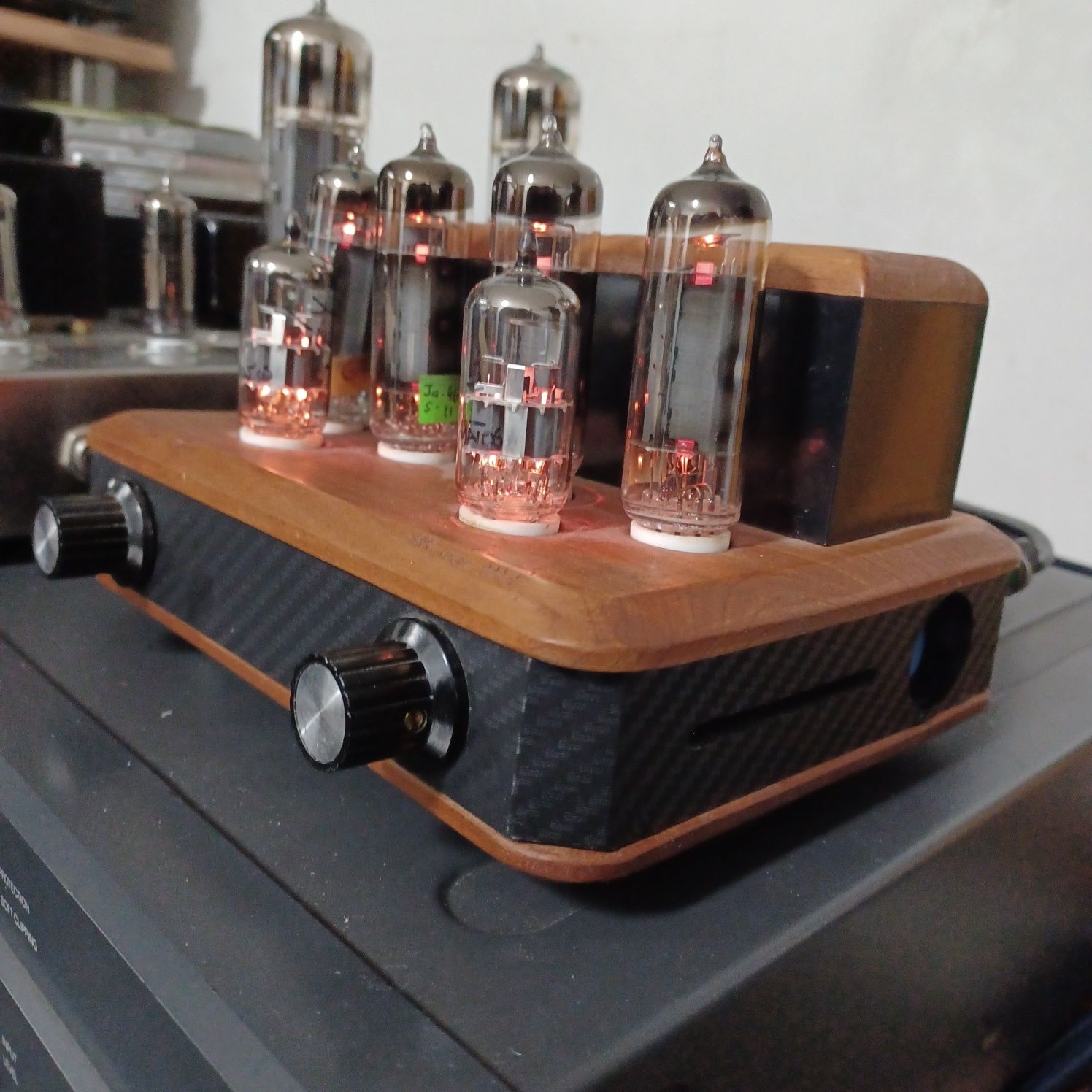 Mini Amplificador a válvulas push-pull EL84 novo Nobsound