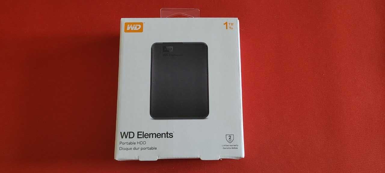 Зовнішній жорсткий диск WD Elements Black 1TB
