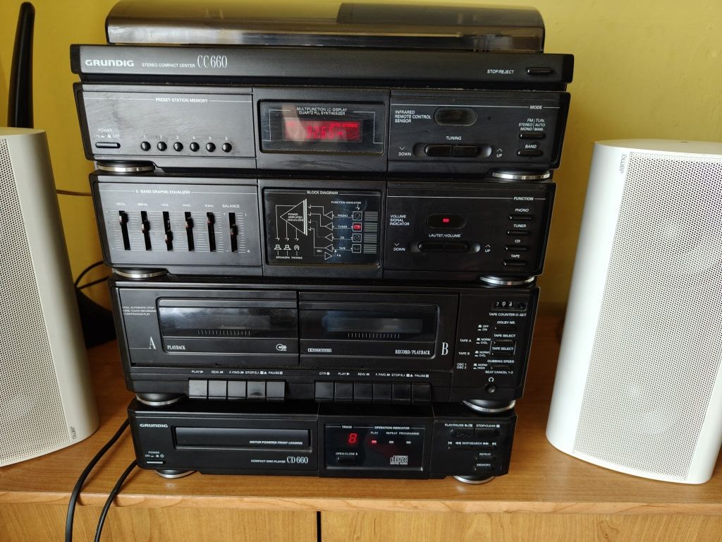 Wieża Grundig CC 660