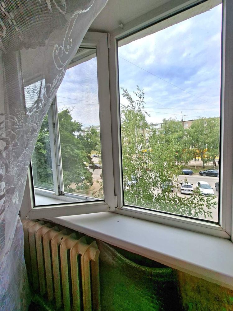 Продаж 2 кімнатна кв по вул. Лахтінська 16990$