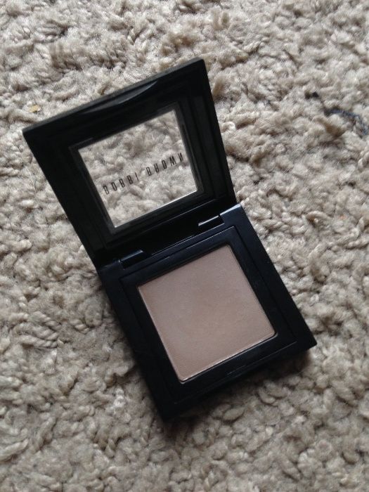 Bobbi Brown cien do powiek Birch 0H cienie mac laura mercier jacobs