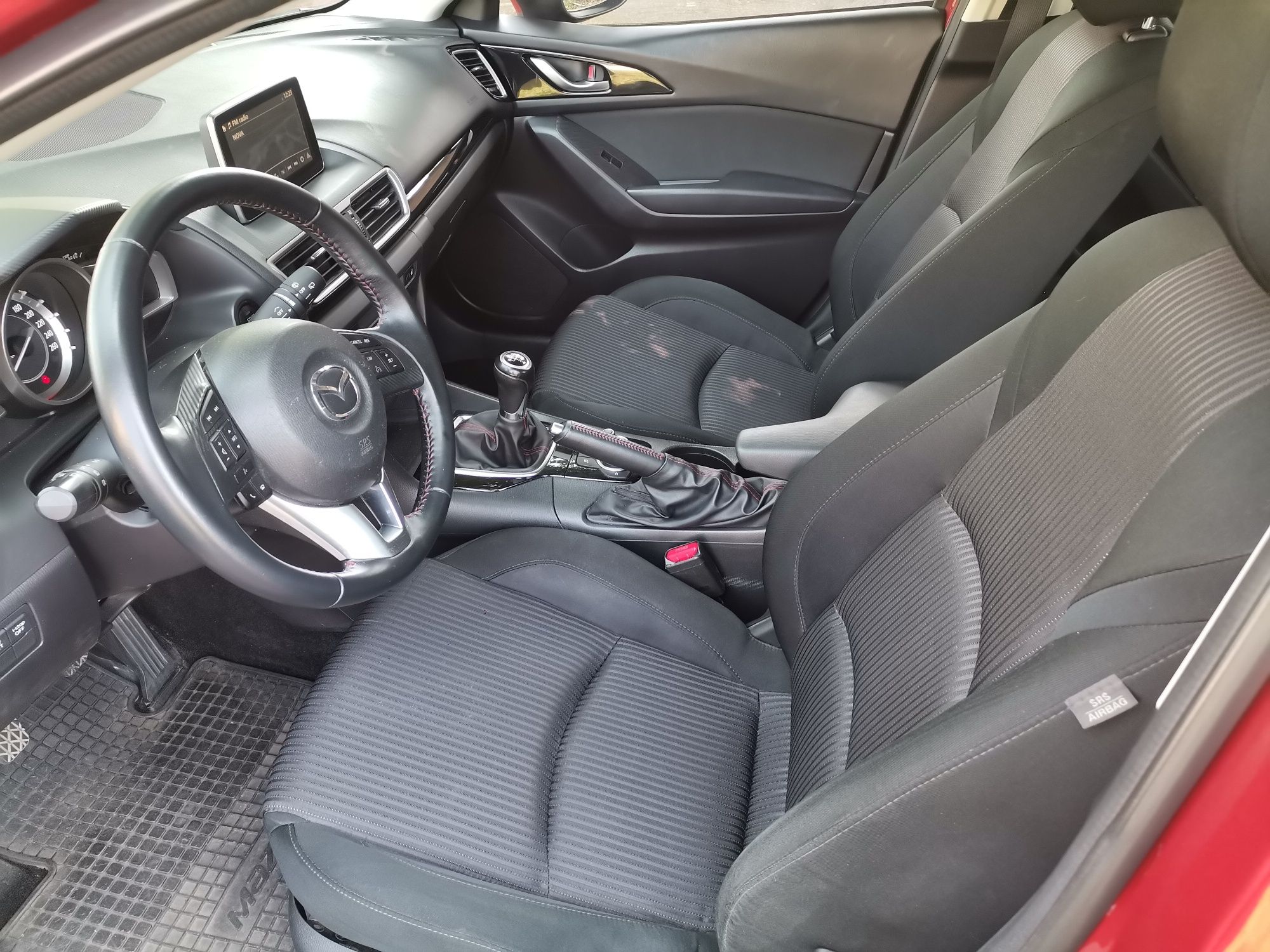 Mazda 3 2015r benzyna