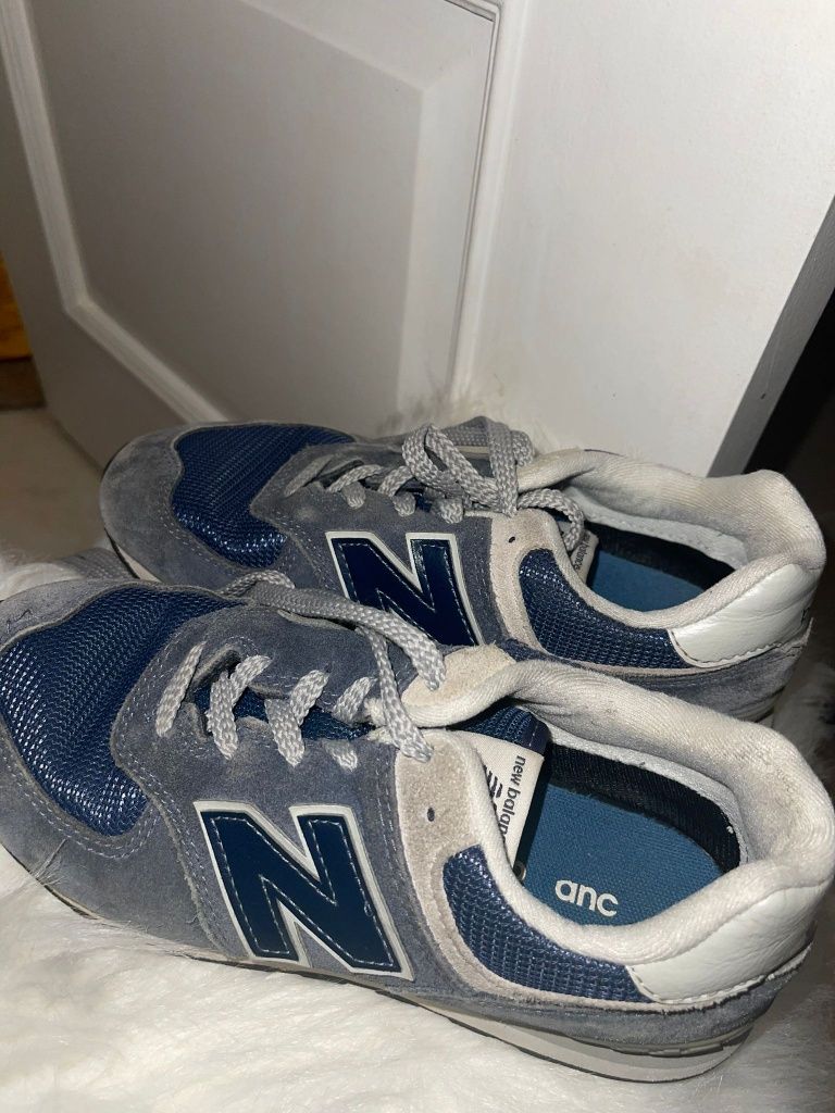 Sapatilhas Azuis New Balance tam 37