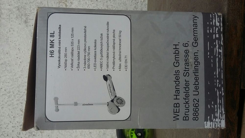 Детский самокат до 50кг,хорошего качества.