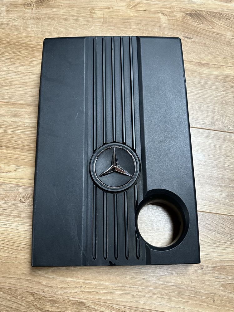 Pokrywa silnika Mercedes w204 cKlasa 1.8 kompressor