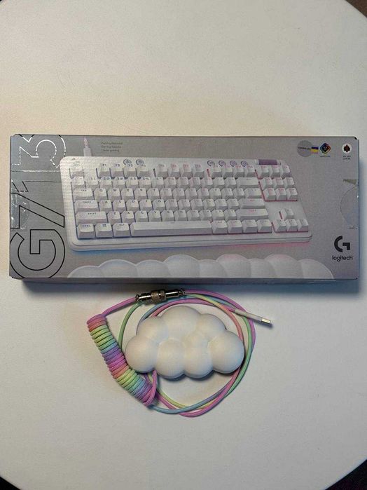 Клавіатура Logitech G713