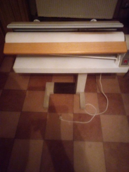Magiel elektryczny prasowalnica