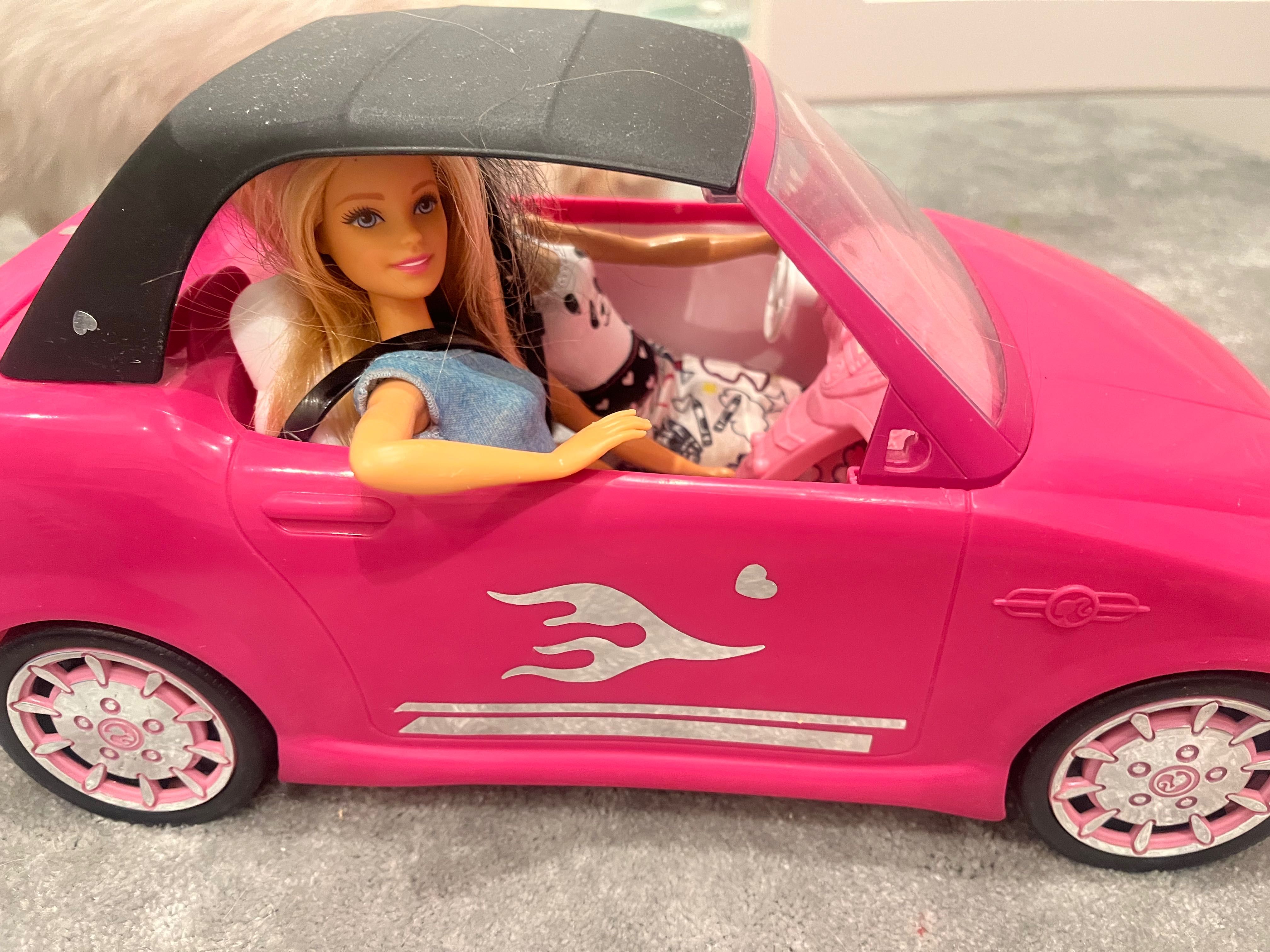Samochód Barbie, myjnia Barbie i Barbie