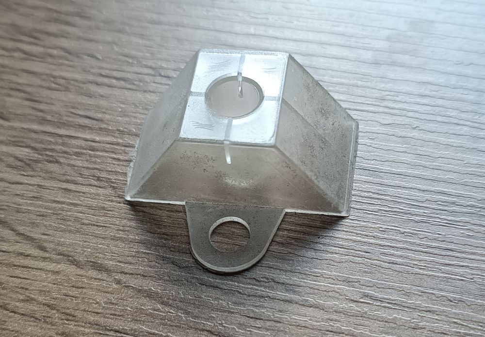 Płyta poliwęglan trapezowy podkładka dystansowa