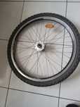 Felga rowerowa z pradnicą shimano